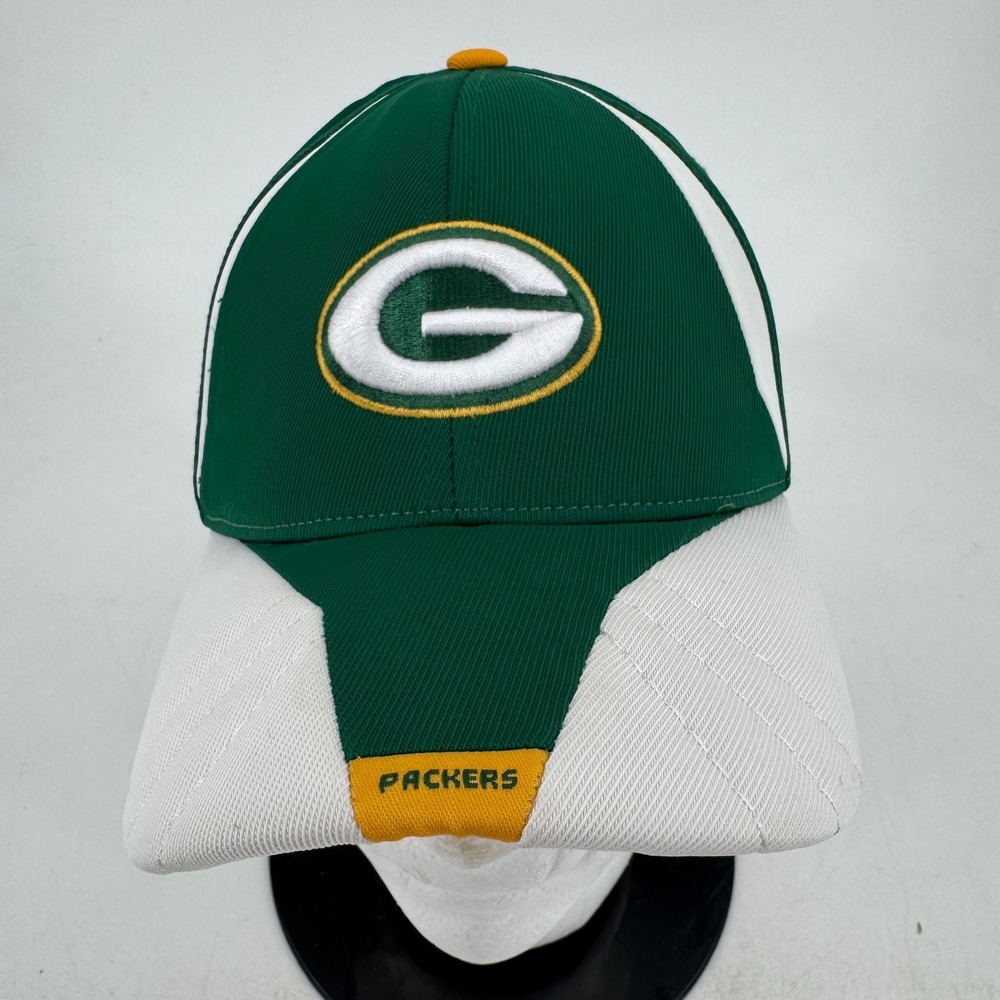 Reebok Green Bay Packers Sideline Hat Cap MENS NFL Equipment Fitted SIZE SMALL